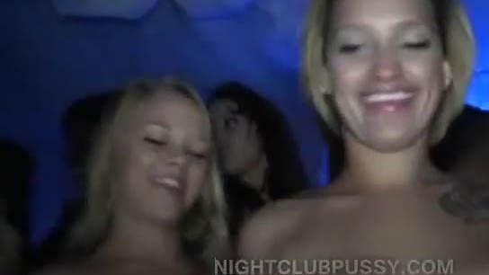 Nightclub orgy with many hot women